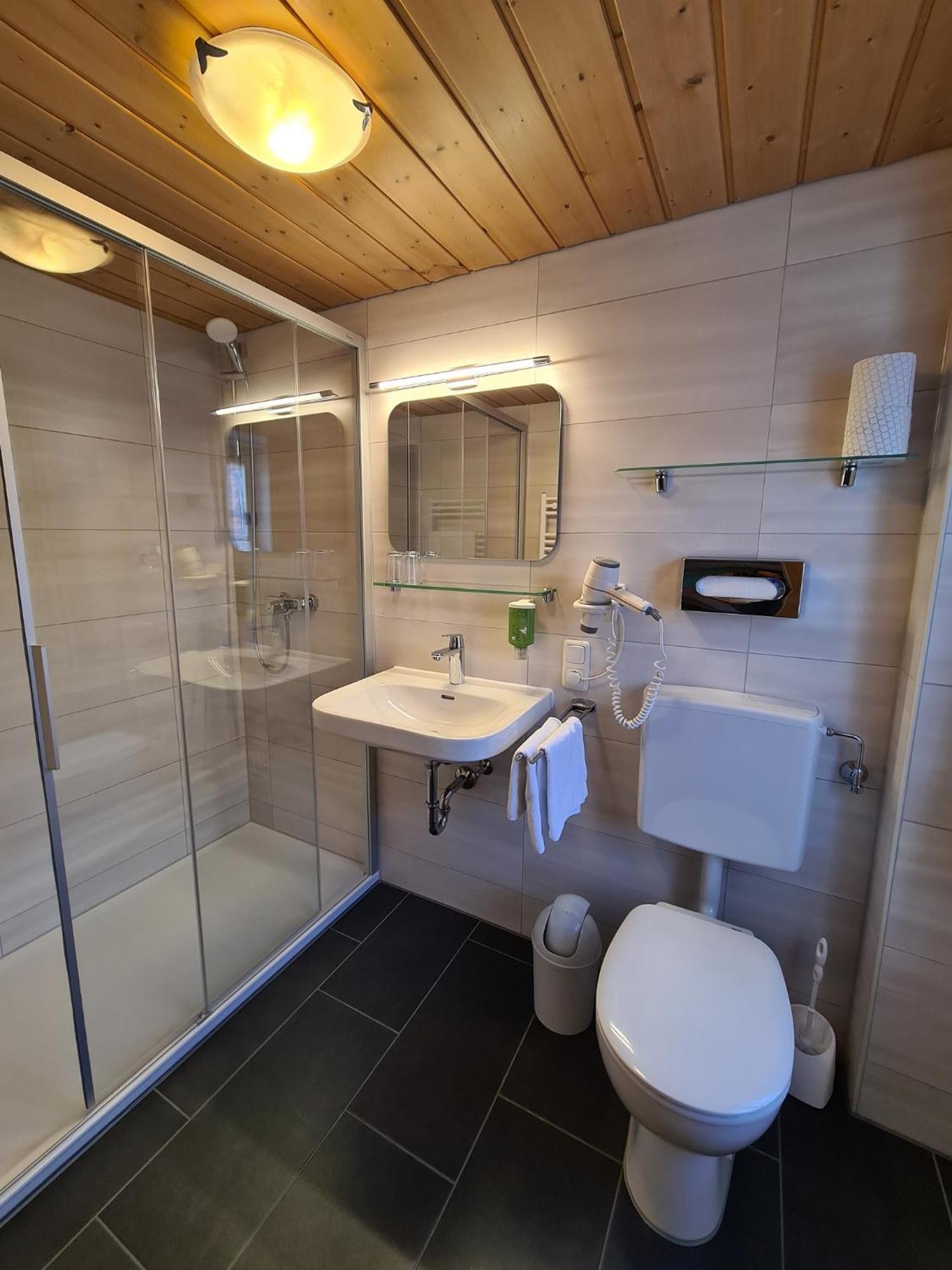 Hotel Altwirt Lenggries Luaran gambar